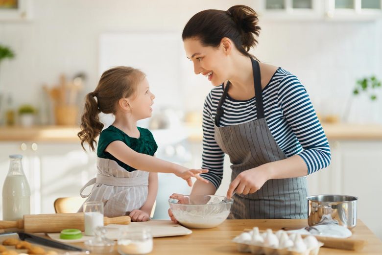 Mother and child cooking - 10 positive parenting affirmations