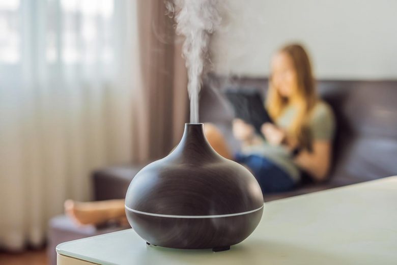 10 Reasons Why You Need an Essential Oil Diffuser